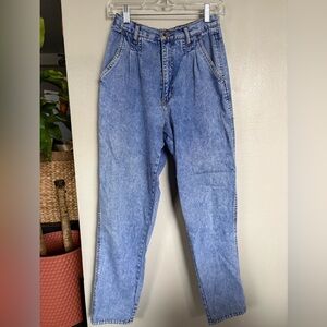 Bill Blass Vintage High-Waisted Blue Jeans